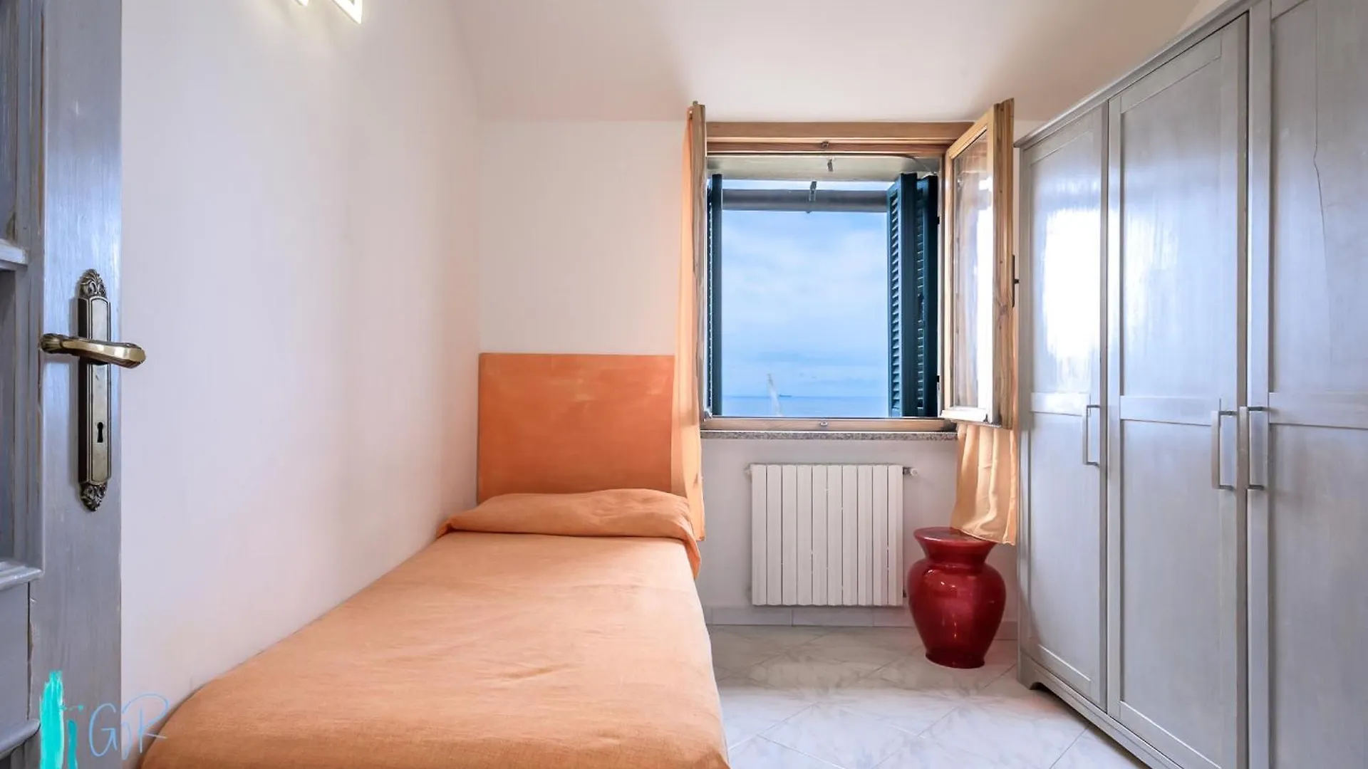 La Mansarda Sopra Campo Pisano - Genovainrelax Appartement 0*, Genua Italië